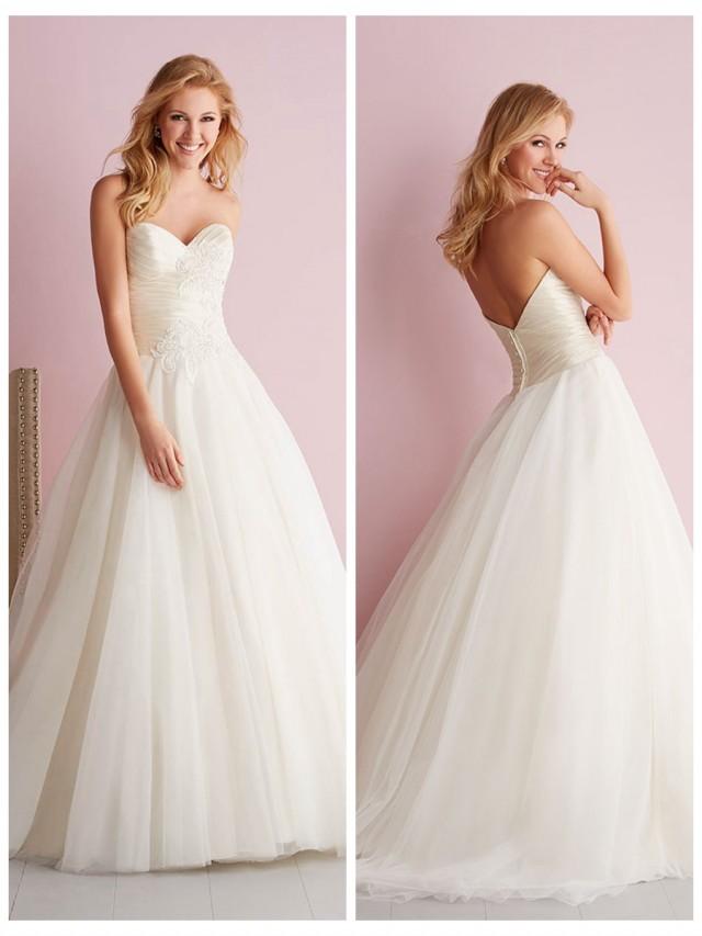 Strapless Sweetheart Ruched Bodice Embroidered Ball Gown Wedding Dress 2454299 Weddbook 