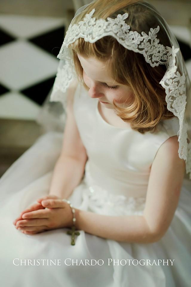 First Holy Communion Veil, Flower Girl Veil, Alencon Lace Mantilla Veil