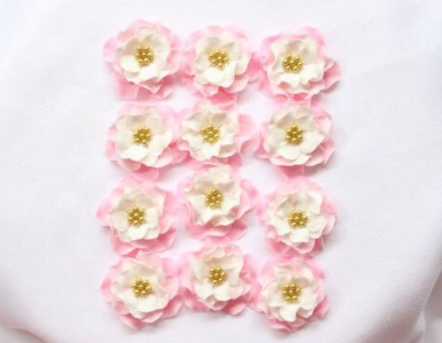 12 Edible Pink and White Sugar Paste Flowers Cake Decorations Cupcake Topper
