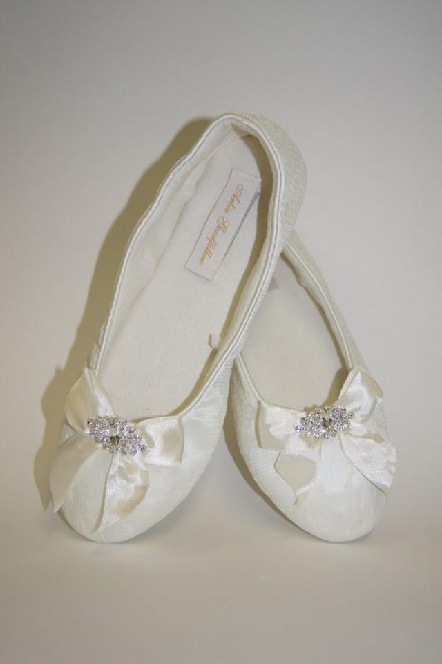 comfortable flat wedding shoes