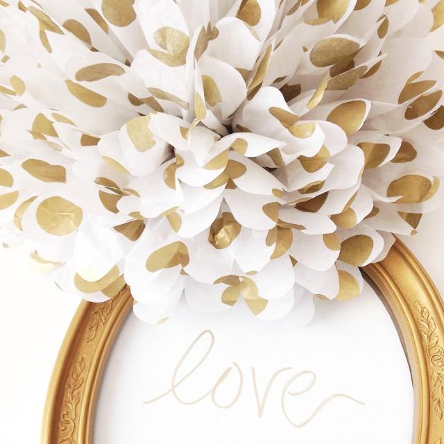 Gold Polka Dot PomPoms // Weddings // Metallic Gold // Polka Dots