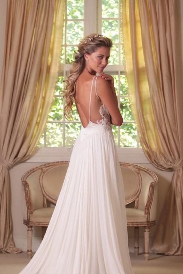 Dress - WANDA BORGES WEDDING DRESS #2485649 - Weddbook