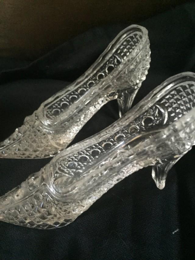 Cinderella glass slipper wedding cake topper.