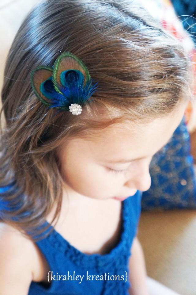 Mini Atreya Peacock Feather Hair Clip Bright Blue Plumage