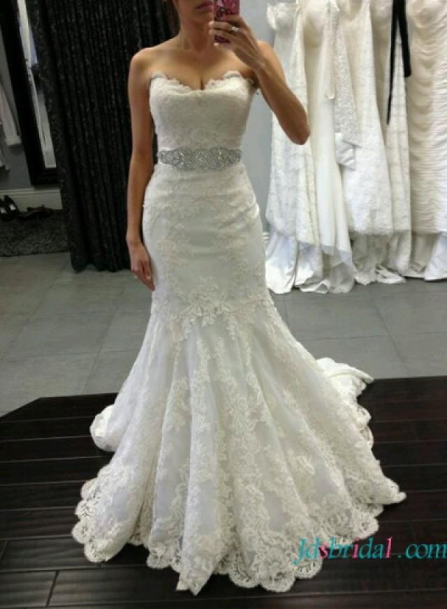 Scalloped Lace Mermaid Wedding Dress With Sweetheart Neck 2504558 Weddbook 5738