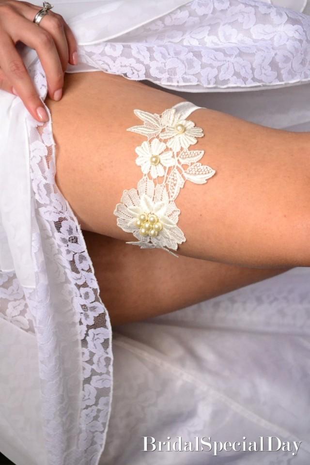 Ivory Garter, Lace Garter, Bridal Garter, Bridal Garter Set, Garter Set