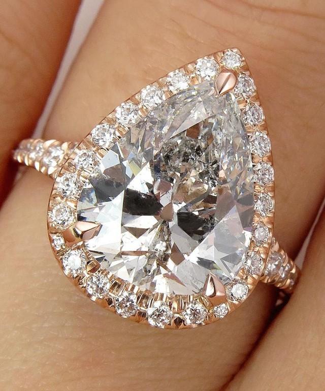 pear diamond with halo