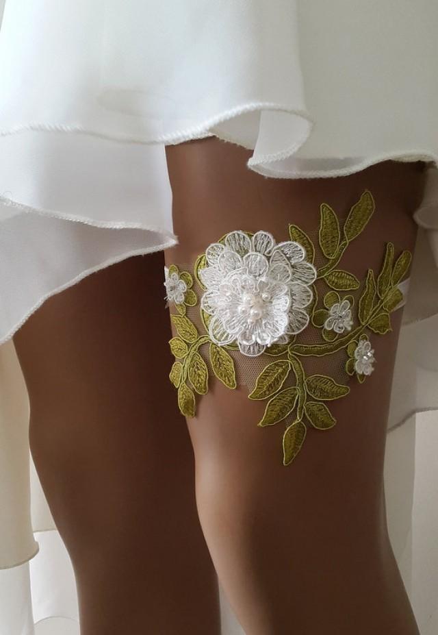 Garter, Toss Garters, Emerald Green Lace, Wedding Garters, Bridal