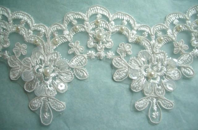 bridal lace trim suppliers