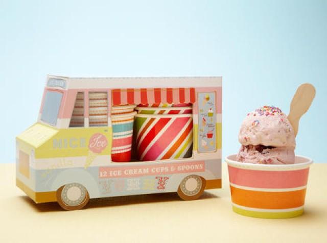 wooden ice cream van