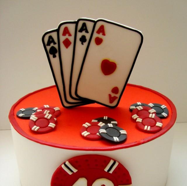 casino-fondant-edible-cake-topper-playing-cards-poker-cake-men-s