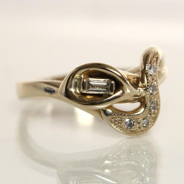 Modern Diamond Engagement Ring 14k Yellow Gold Size 7 1/4 Calla Lily