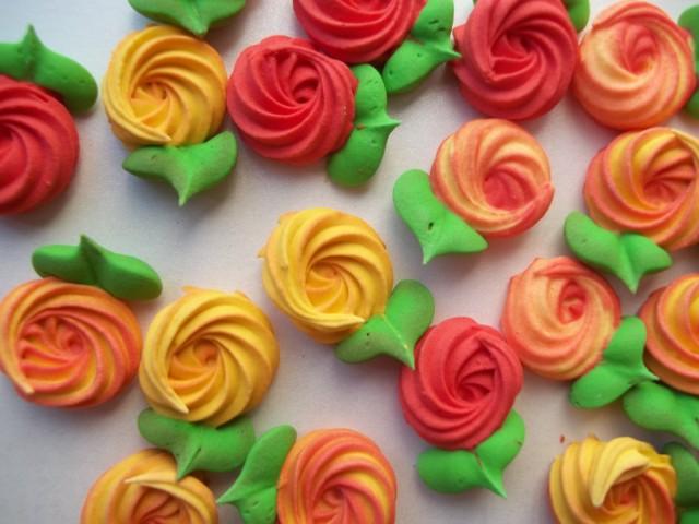 Fall Colors Royal Icing Rosettes With Attached Leaves Cake