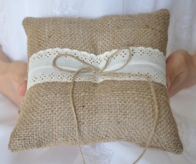 Burlap ring pillow Burlap Ring Bearer Pillow with White or Ivory cotton lace Ring cushion Woodland  Rustic  Cottage style Weddings