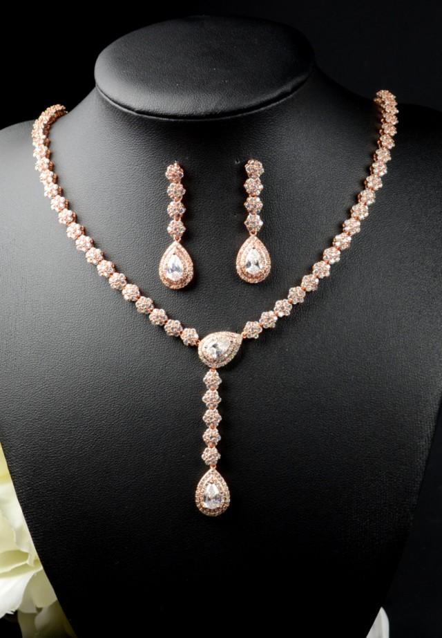 delicate bridal jewelry
