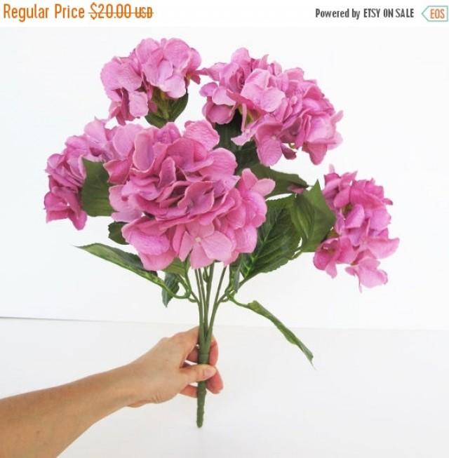 ON SALE 7 Silk Hydrangeas Bouquet Flowers Soft Purple Hydrangea Flowers