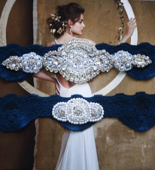 List 94+ Wallpaper Who Buys The Garter Belt For The Bride Stunning
