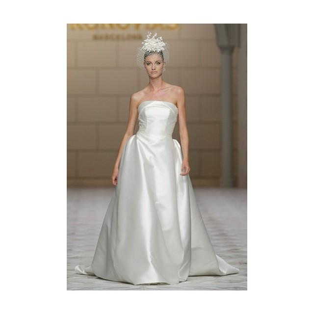 pronovias a line