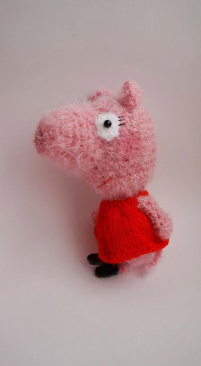 Pink Piggy Peppa Handknitted Amigurumi Pig Toy Miniature Wool Piggy
