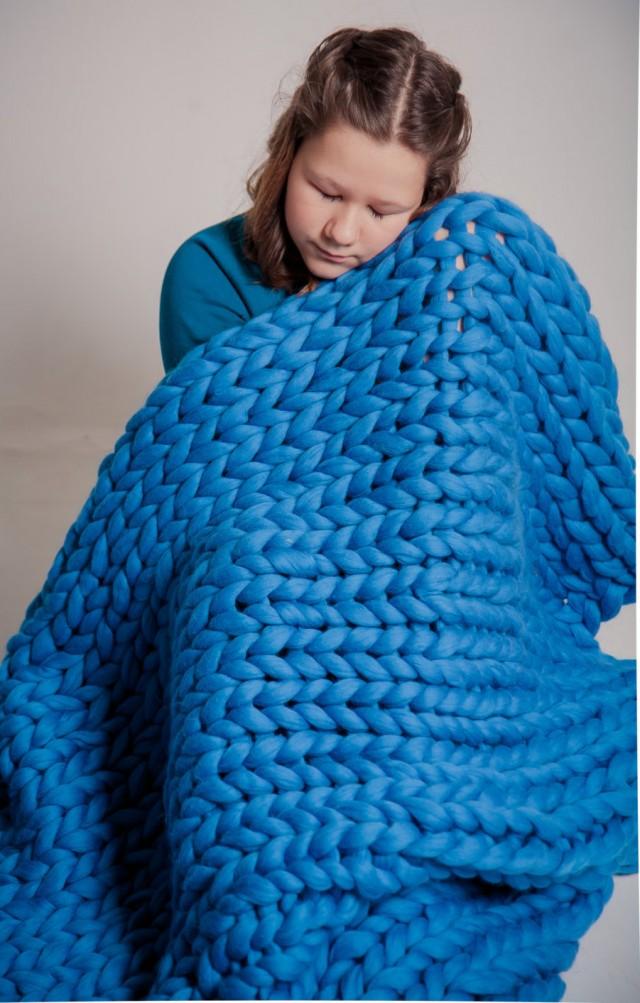 Chunky Blanket Throw, Giant Knitted Afghan Blanket, Pure Wool Giant