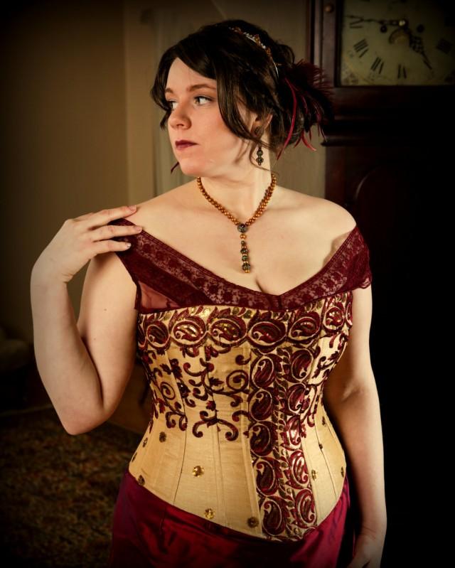 curvy custom bride