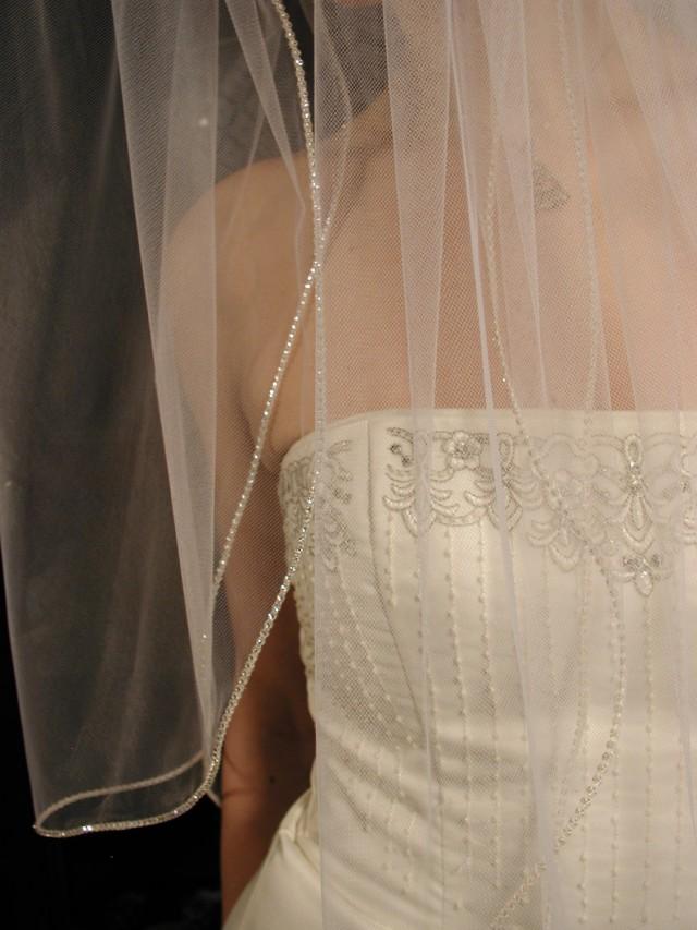 2 Layers Wedding Veil Swarovski Crystals Edging. 2 Layers Bridal Veil