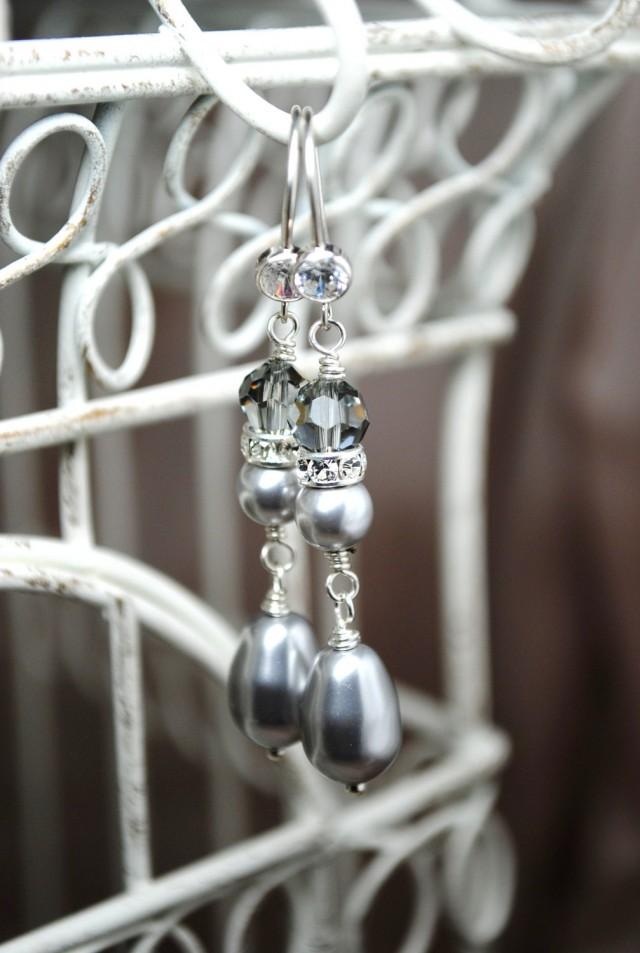 Long Pearl Bridal Earrings, Light Grey Swarovski Dangle Earrings