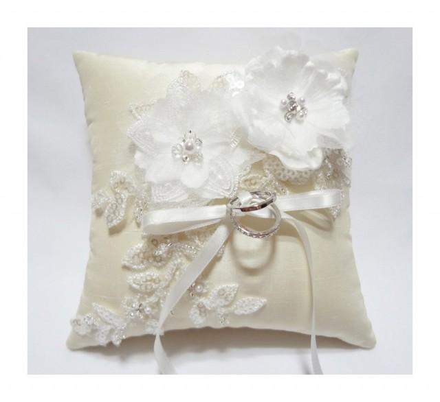 Wedding Ring Pillow Ring Bearer Pillow, Ivory Ring Pillow, Off White