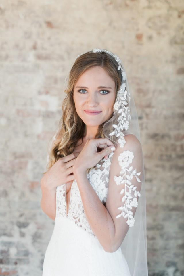 spanish style wedding veil