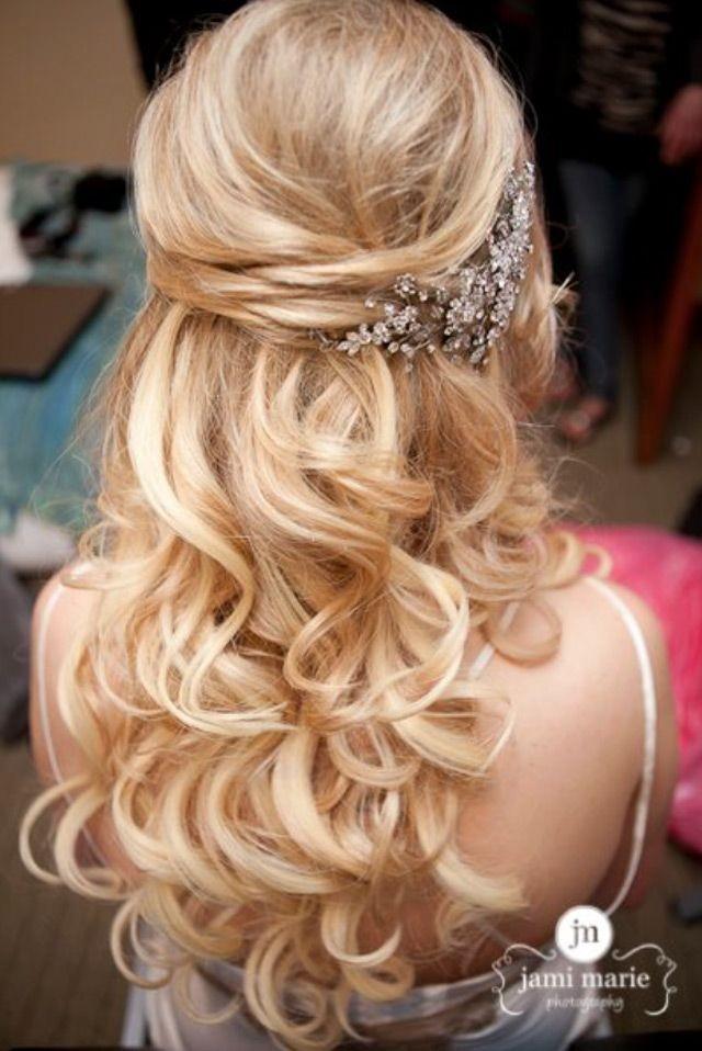 Must See Spiral Curl Hairstyles For Brides 2740709 Weddbook