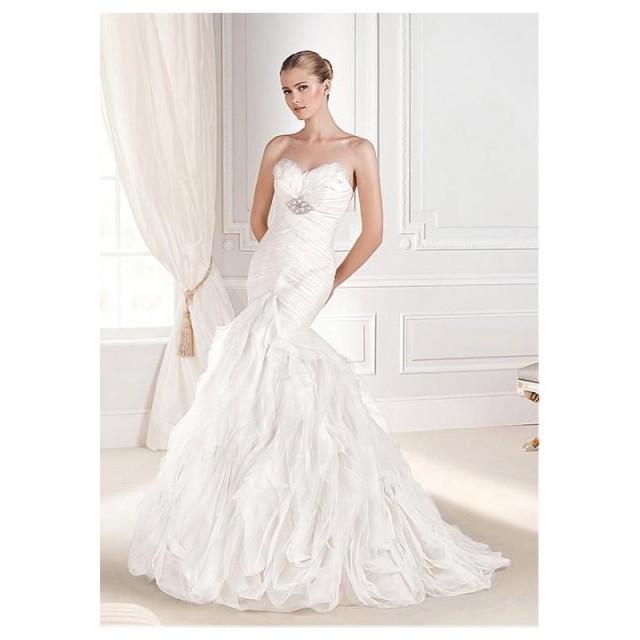 Luxurious Organza Sweetheart Neckline Natural Waistline Mermaid Wedding Dress With Feather 