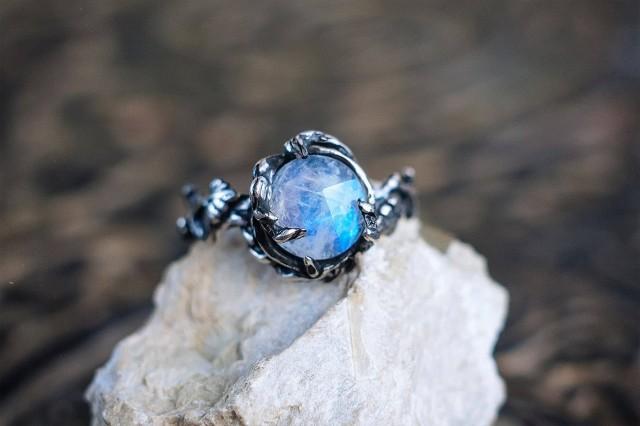 Sterling Silver Ring Beautiful Rainbow Moonstone And Lapis Floral Ring Rainbow Moonstone Ring Silver Floral Ring Lapis Ring