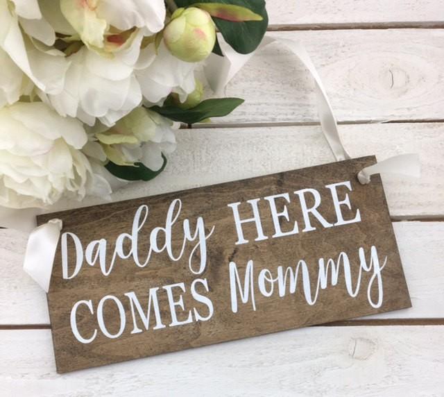 shabby vintage chic wedding sign daddy here comes mummy sign plaque 6x6