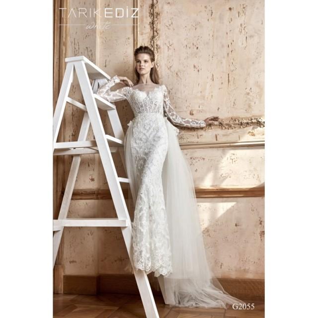 tarik ediz long sleeve gown