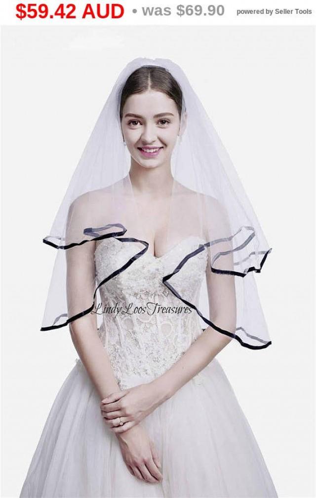 white tulle veil
