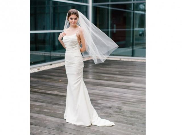 mid length bridal veils