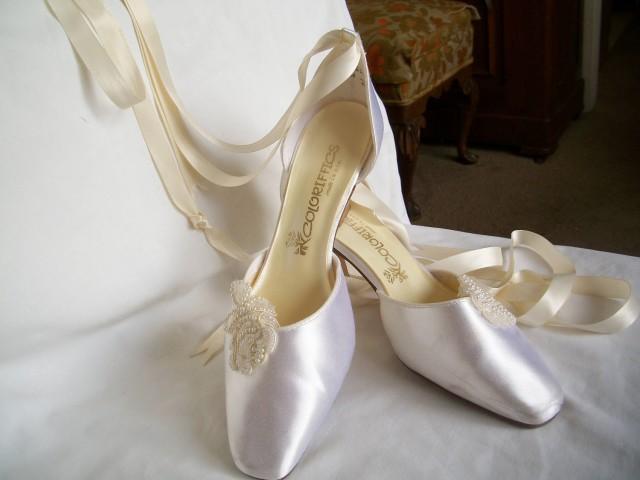 Vintage White Satin Wedding Shoes With 
