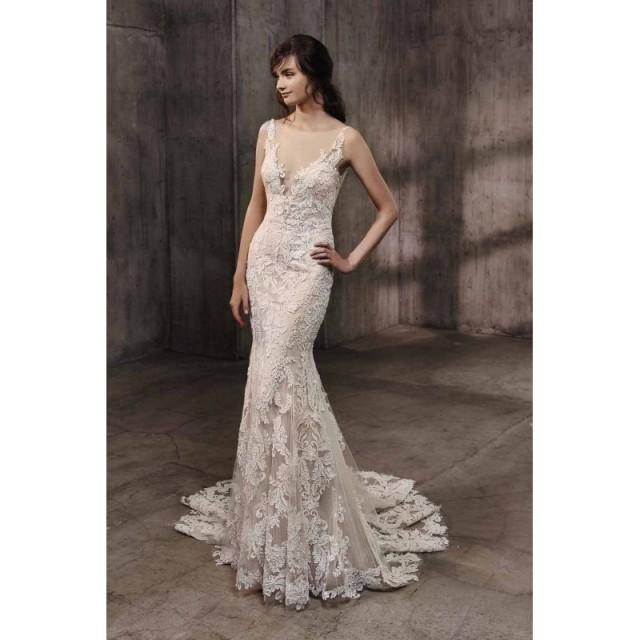 Aubree By Badgley Mischka Taupe Ivory Lace Low Back V Back Floor Plunge Illusion V Neck Fit 8647