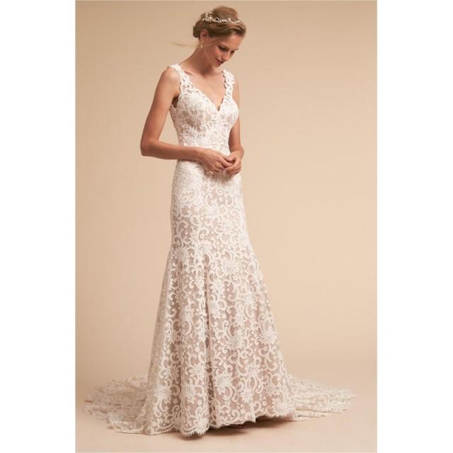 harlow lace