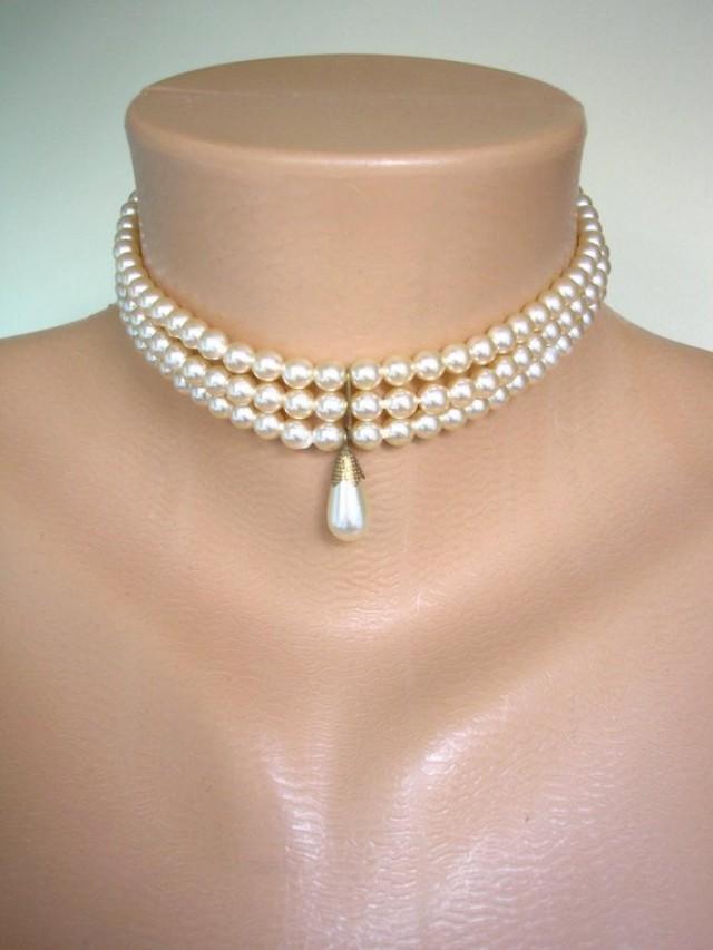 Vintage Pearl Choker Vintage Sphinx Pearls 3 Strand Pearl Drop