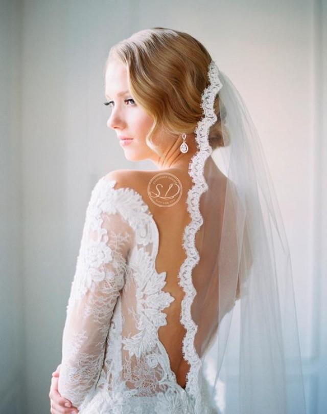 ivory lace veil