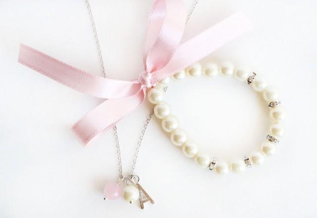 personalized pink ribbon