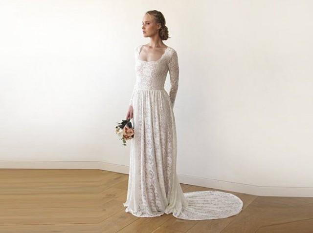 Square Neckline Vintage Inspired 