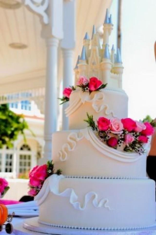 One Of The Blog S Most Popular Disney Wedding Cakes Complete With