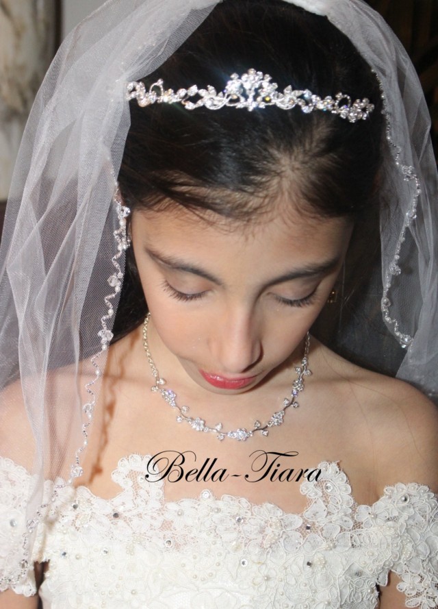 Pearl Crystal Communion Veil, First Communion Veil, Communion Veil With Pearls And Crystals Pearl Crystal Communion Veil, First Communion Veil, Communion Veil With Pearls And Crystals