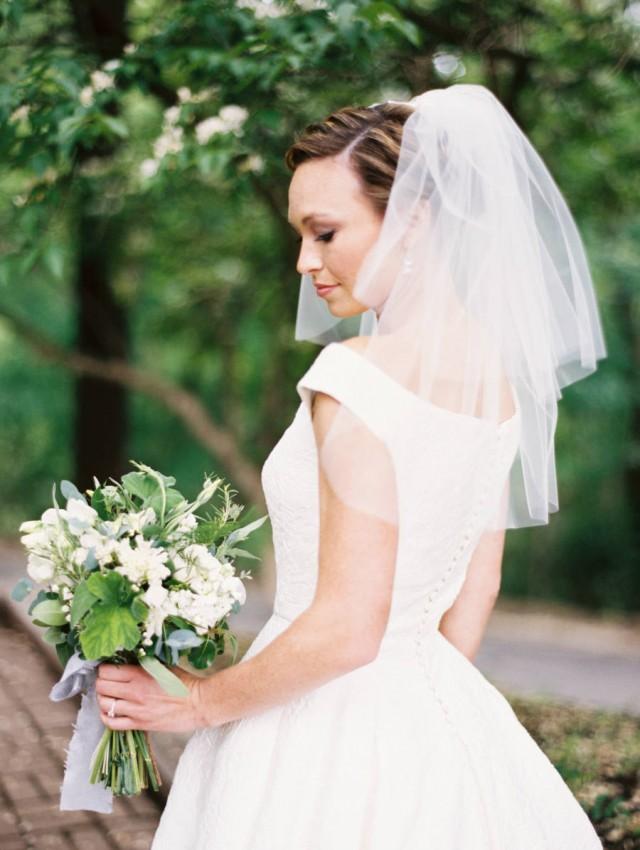 wedding shoulder veil