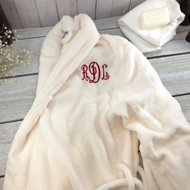 Monogrammed Plush Robe, His And Her Gifts, Personalized Robes 2949902 Weddbook