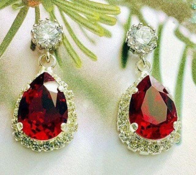 Swarovski Jewelry Set,Red Christmas ClipOn Earrings,Wedding Jewelry