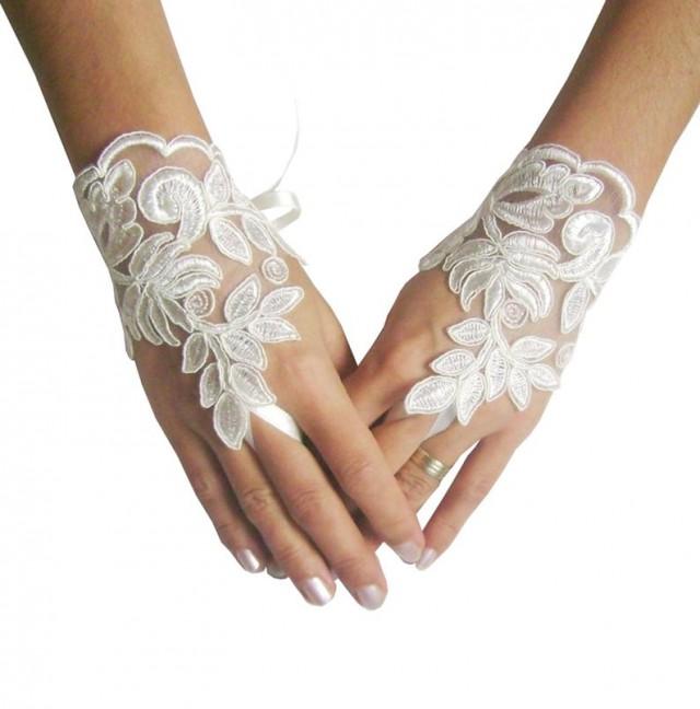 cream wedding gloves