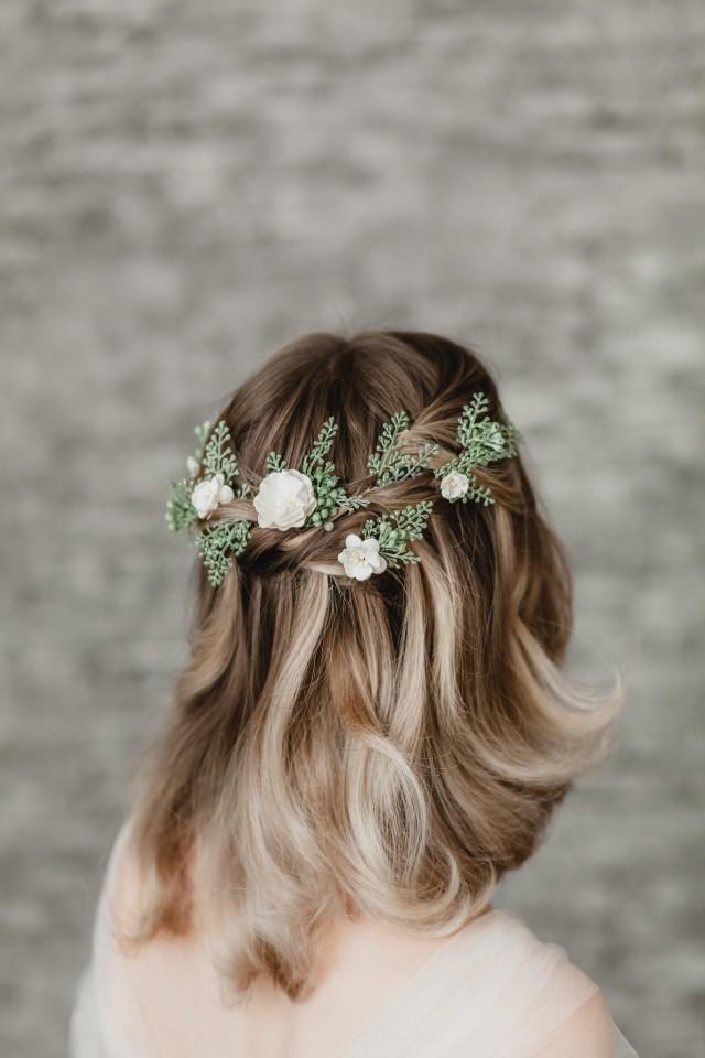 Blossom floral hair comb for bride Wedding hair pieces flower